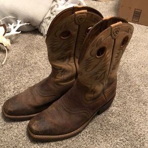 Men’s Ariat Heritage Roughstock Western Boots